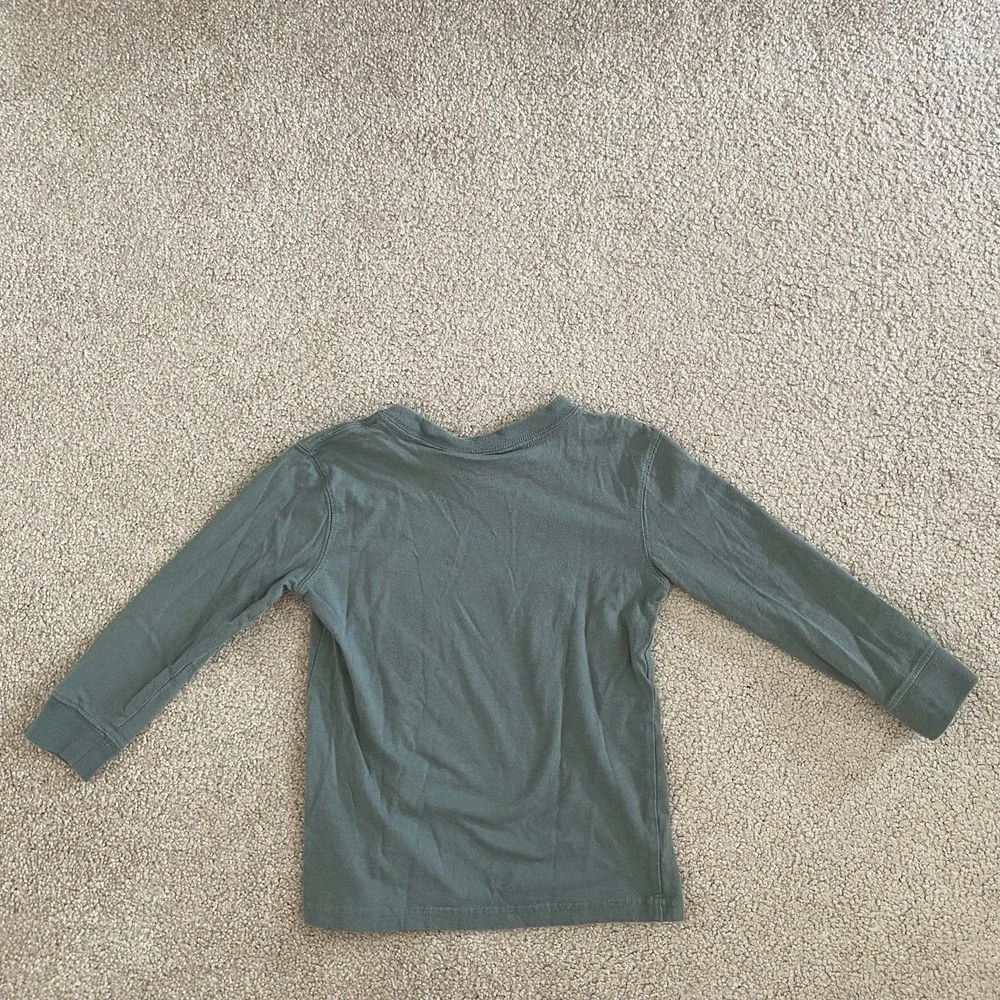 Cotton On Kids Ice Cube Graphic T-Shirt Kids Size 4 Olive Green Long Sleeve